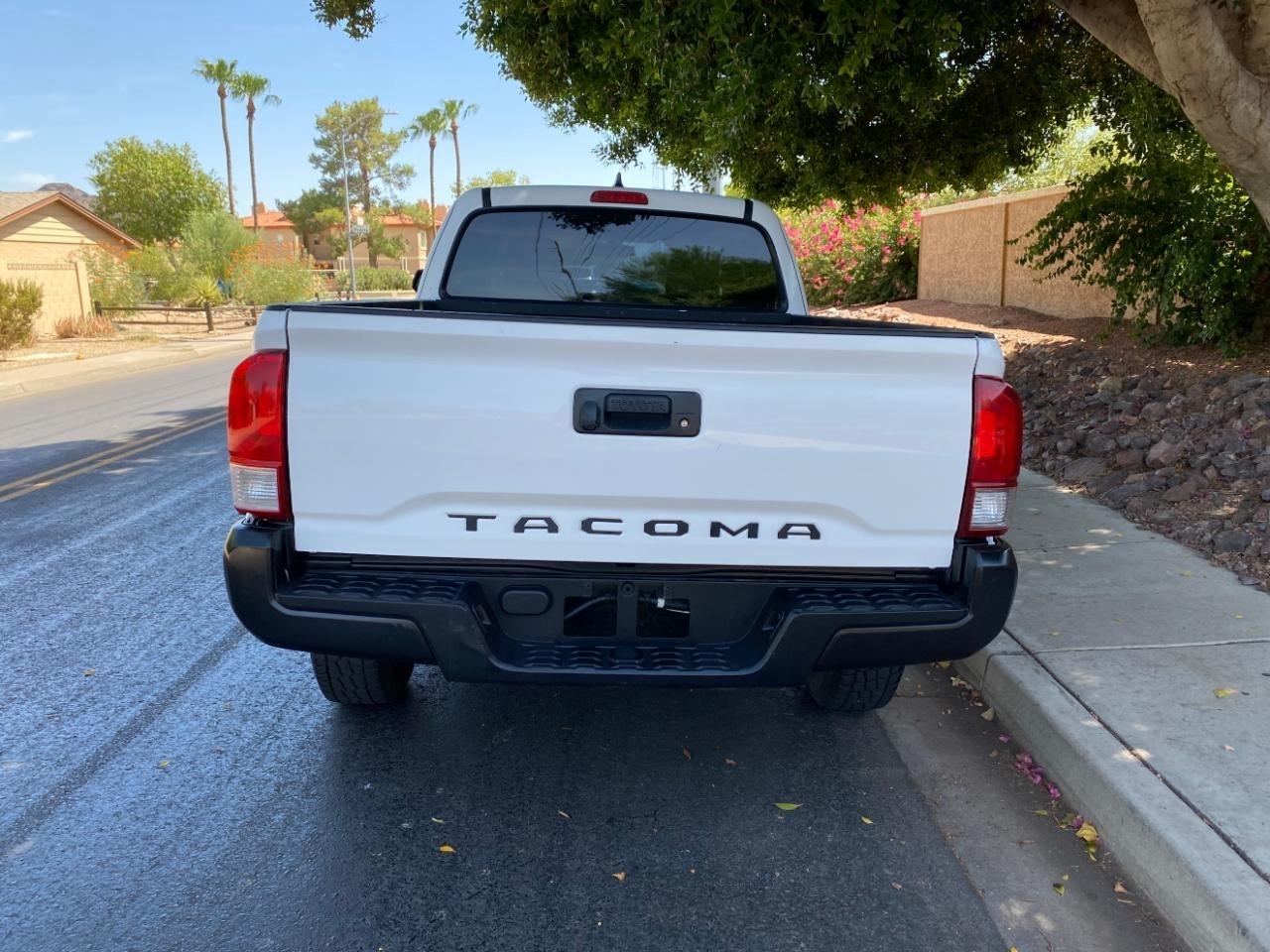 Toyota Tacoma SR5 Access Cab I4 6AT 2WD 2017