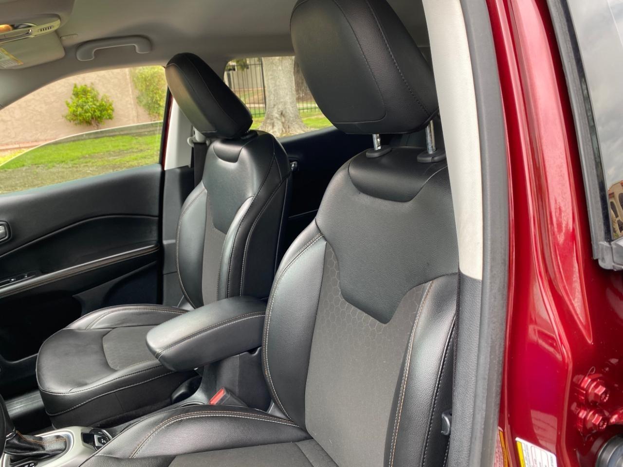 Jeep Compass Latitude FWD 2021