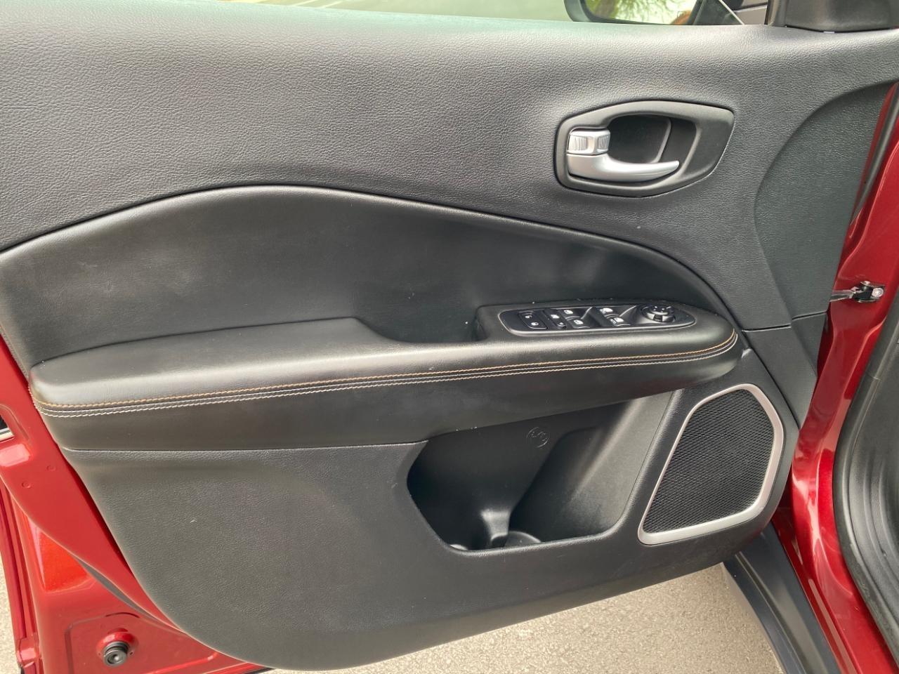 Jeep Compass Latitude FWD 2021