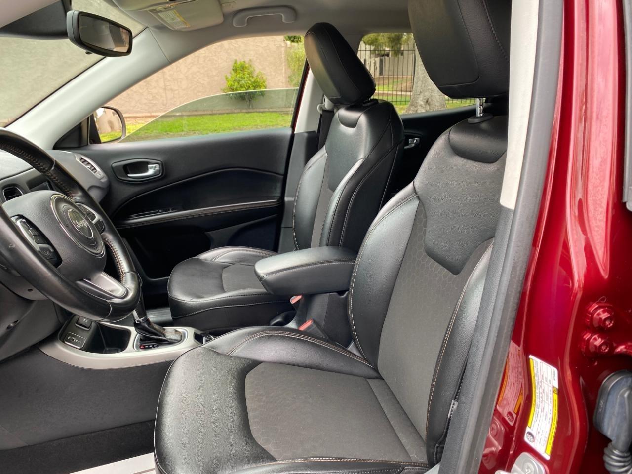 Jeep Compass Latitude FWD 2021