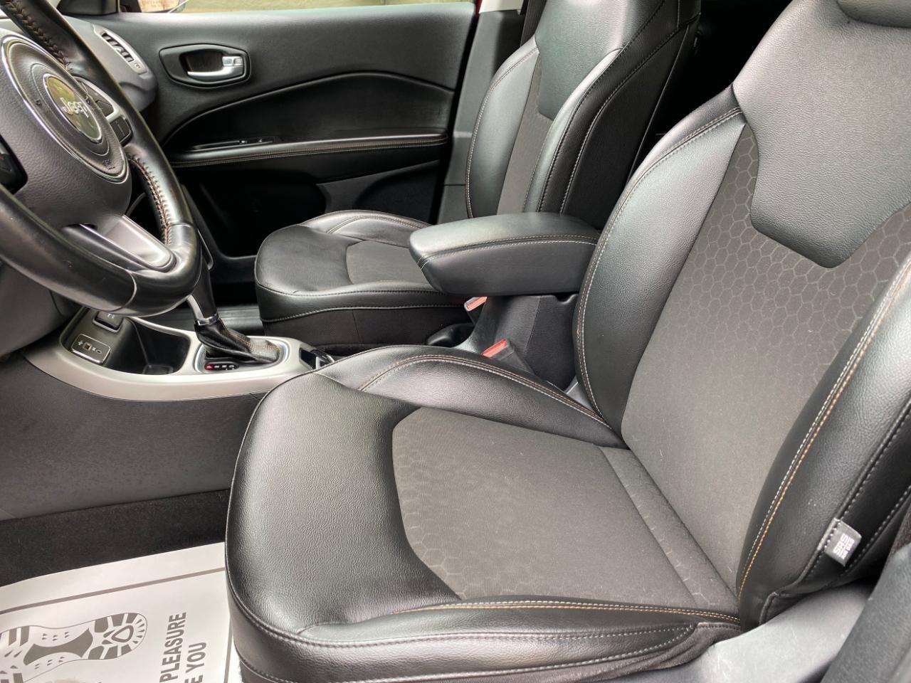 Jeep Compass Latitude FWD 2021