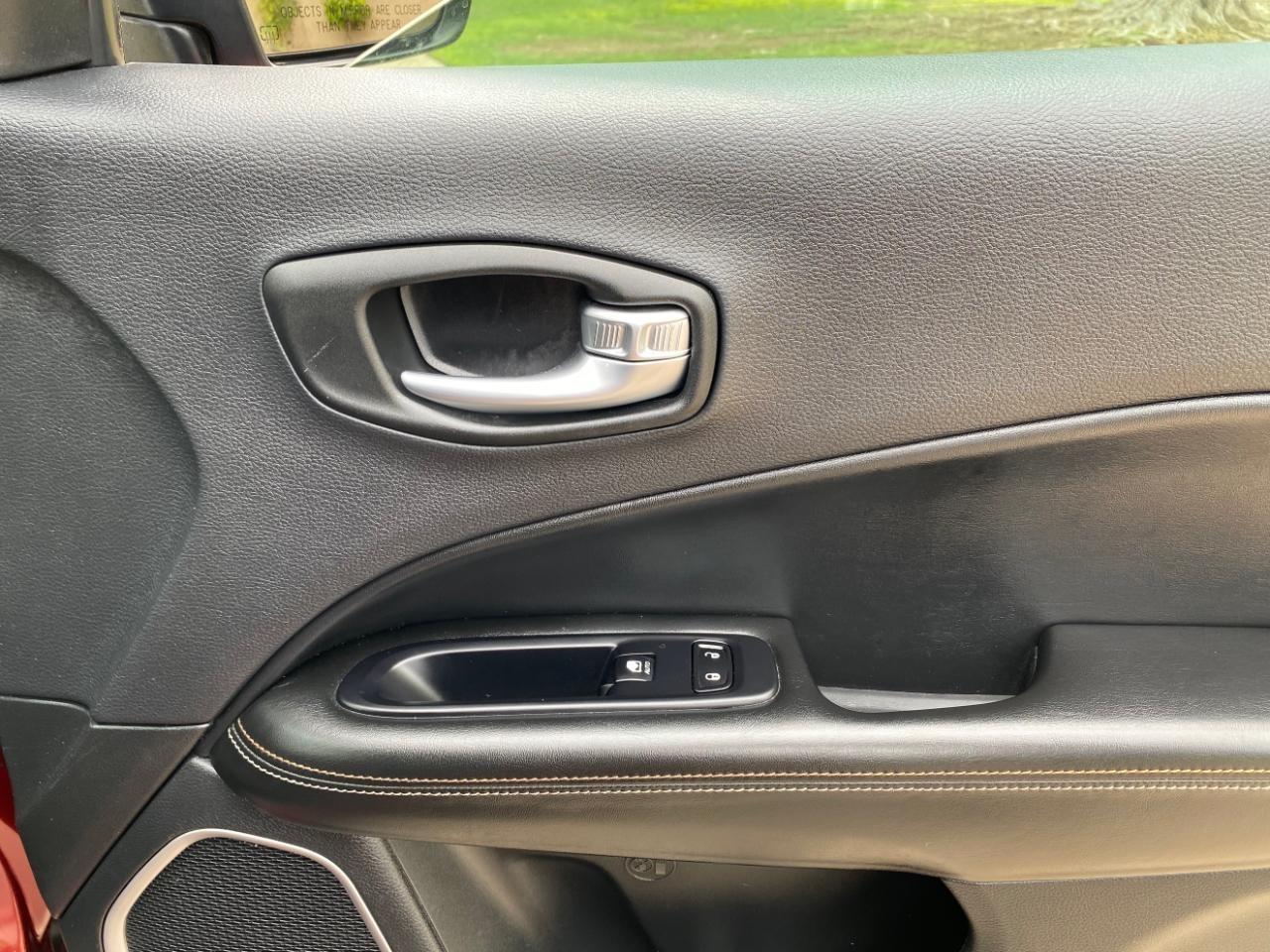 Jeep Compass Latitude FWD 2021