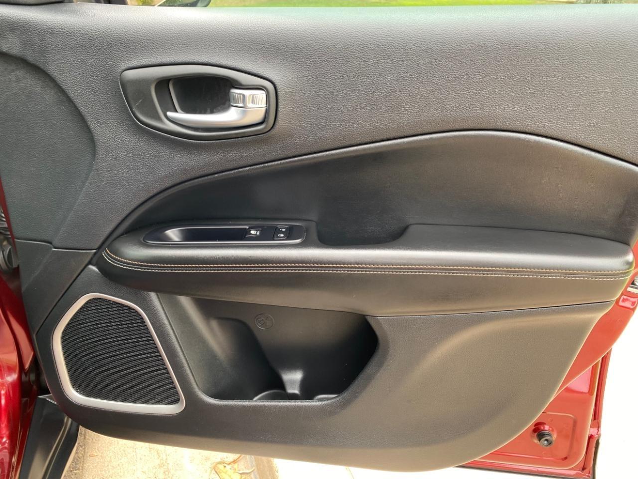 Jeep Compass Latitude FWD 2021