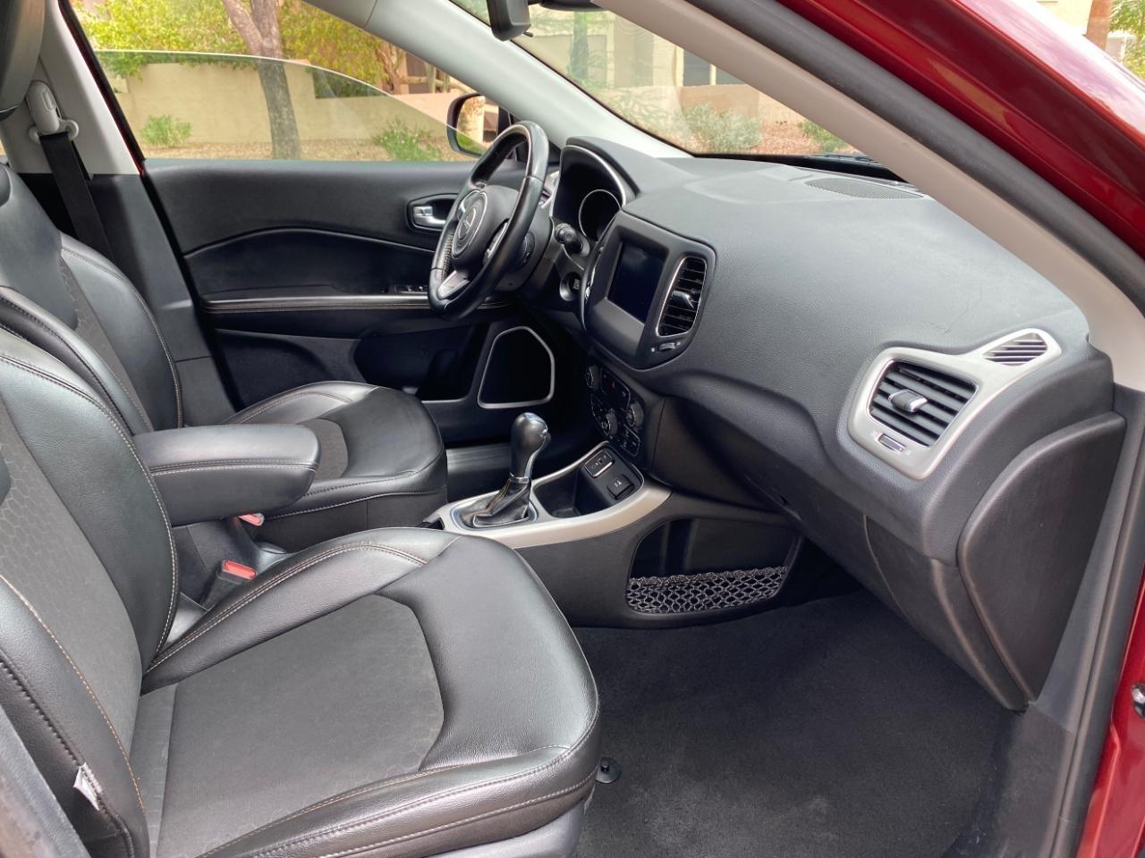 Jeep Compass Latitude FWD 2021