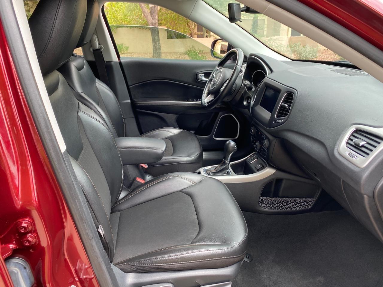 Jeep Compass Latitude FWD 2021