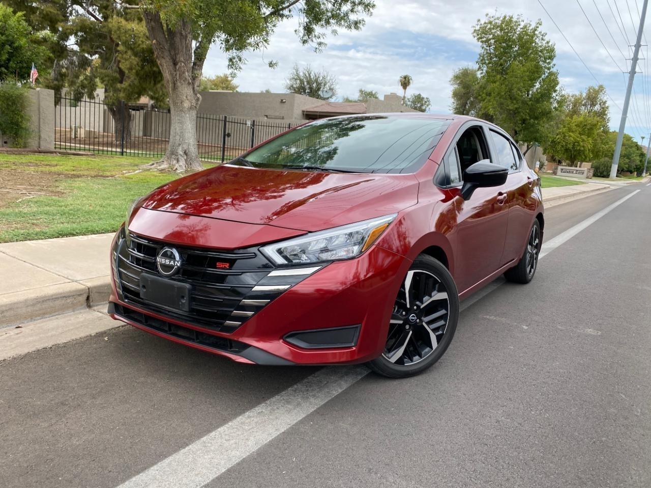 Nissan Versa SR 2023