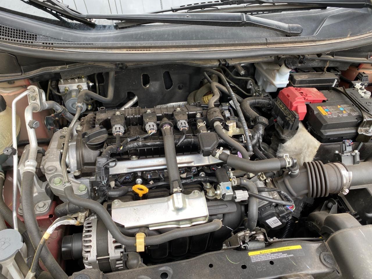Nissan Versa SR 2023