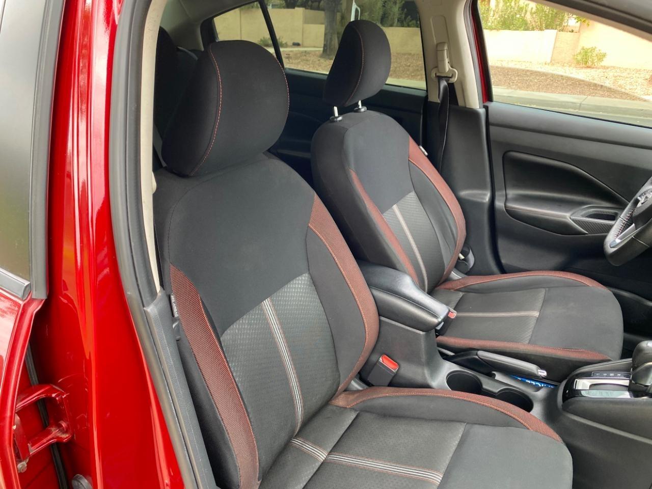 Nissan Versa SR 2023