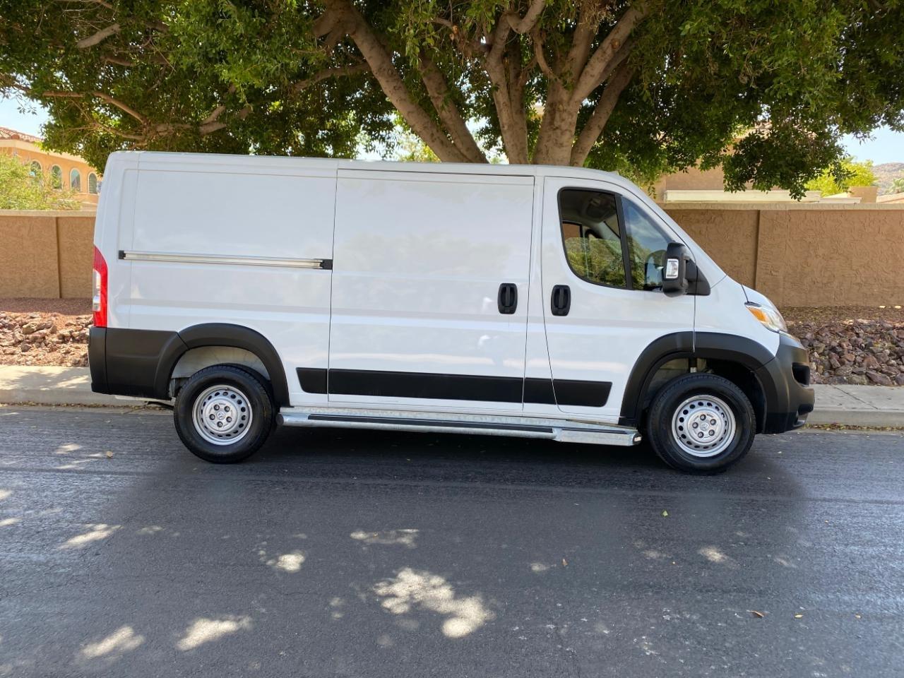 RAM Promaster 2500 Low Roof 2025