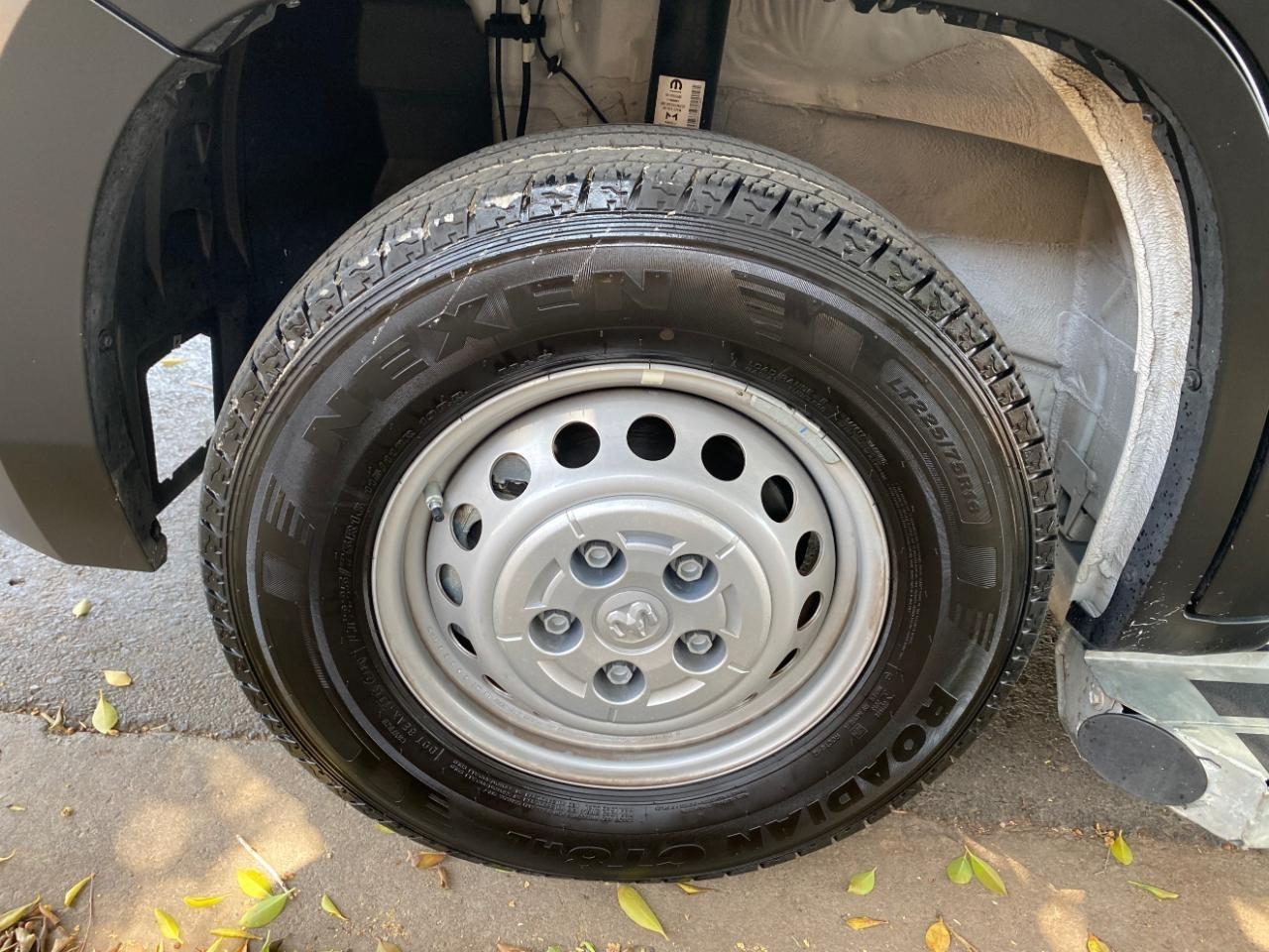 RAM Promaster 2500 Low Roof 2025