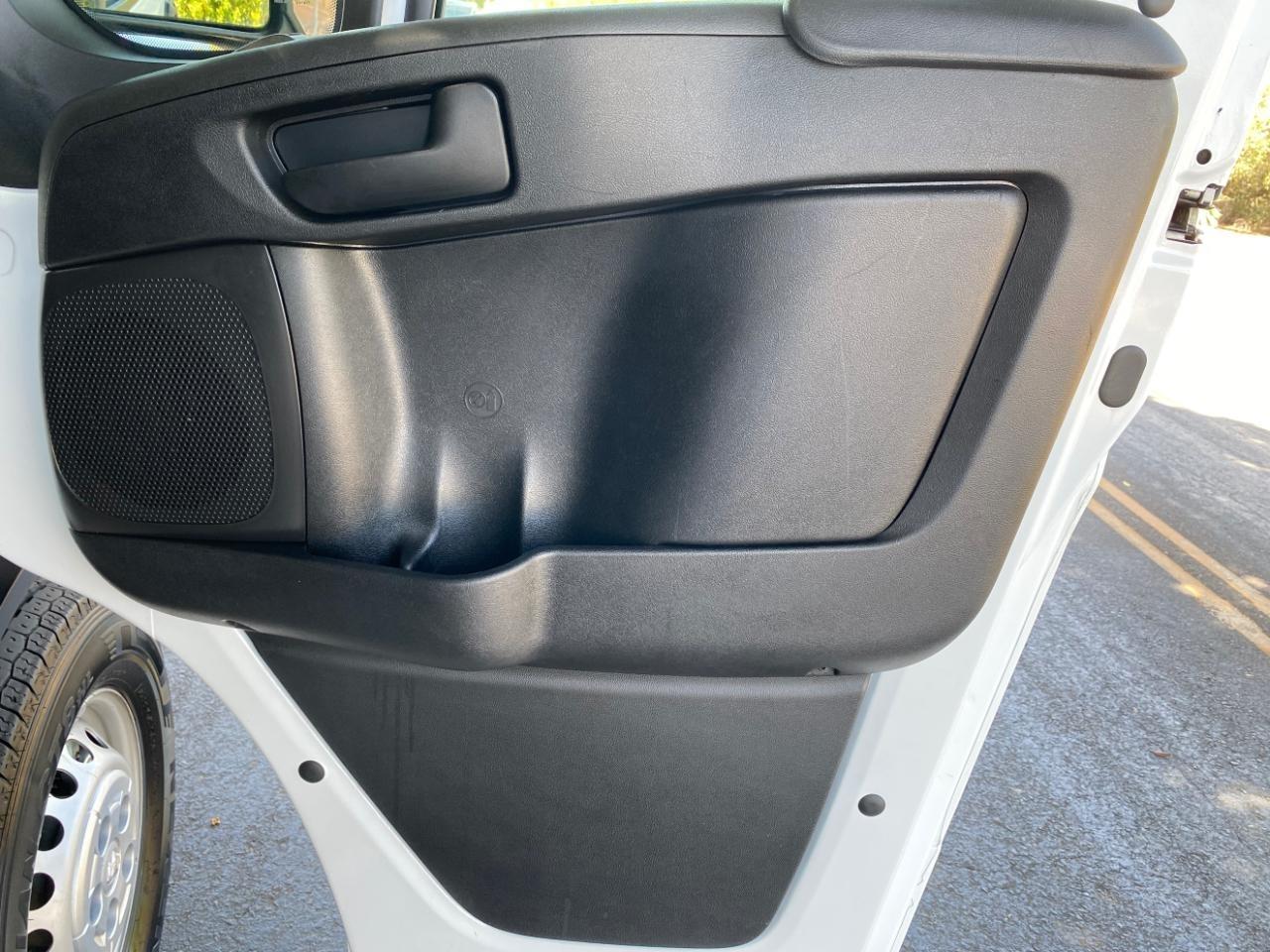 RAM Promaster 2500 Low Roof 2025