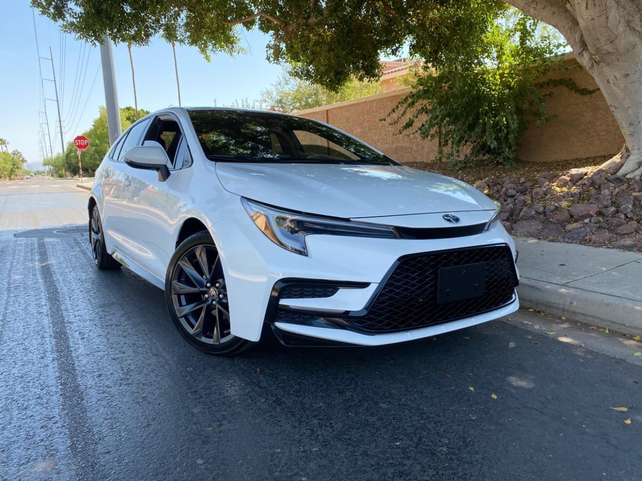 Toyota Corolla Hybrid LE 2024