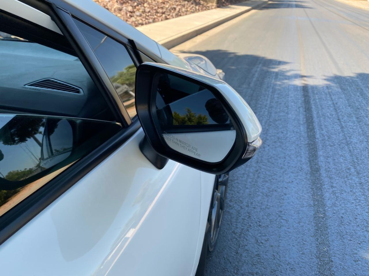 Toyota Corolla Hybrid LE 2024