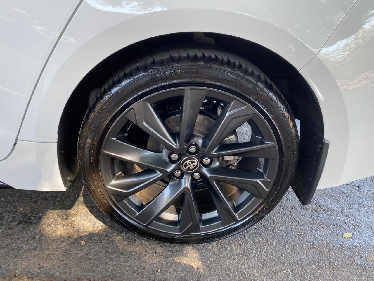 Toyota Corolla Hybrid LE 2024