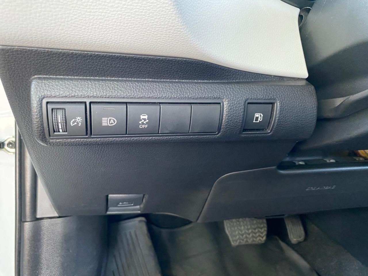 Toyota Corolla Hybrid LE 2024