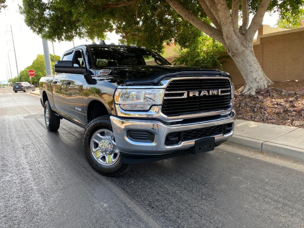 RAM 2500 Tradesman Crew Cab SWB 4WD 2021