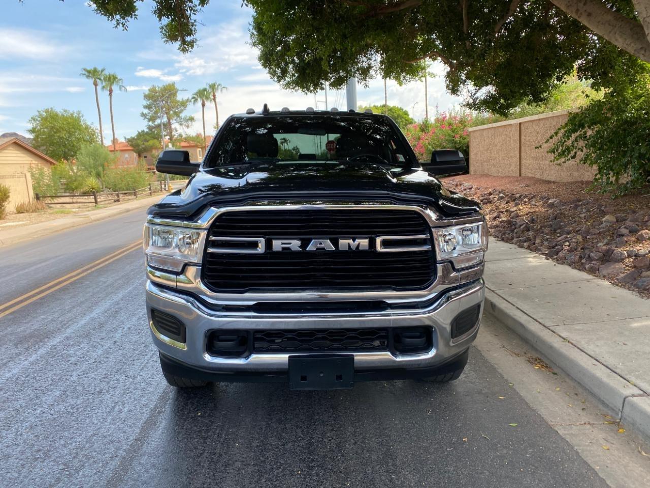 RAM 2500 Tradesman Crew Cab SWB 4WD 2021