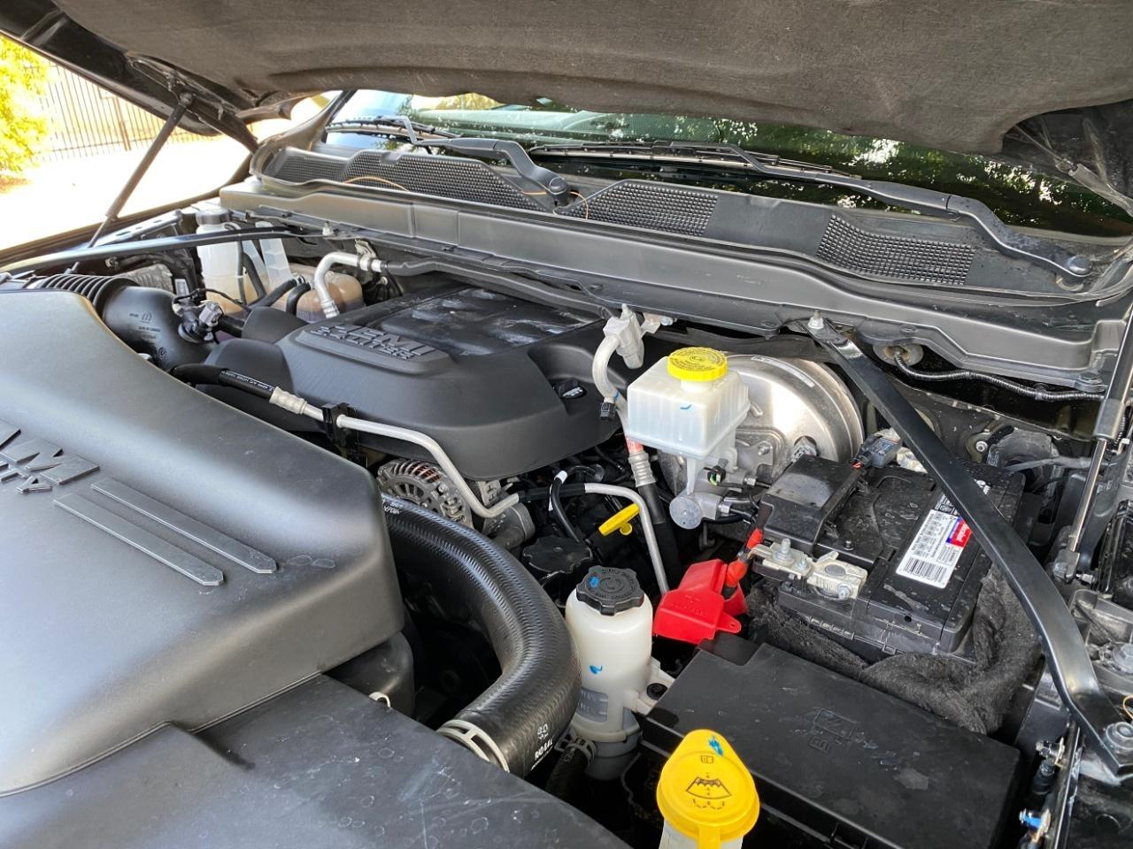 RAM 2500 Tradesman Crew Cab SWB 4WD 2021