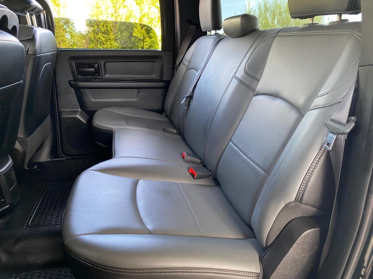 RAM 2500 Tradesman Crew Cab SWB 4WD 2021