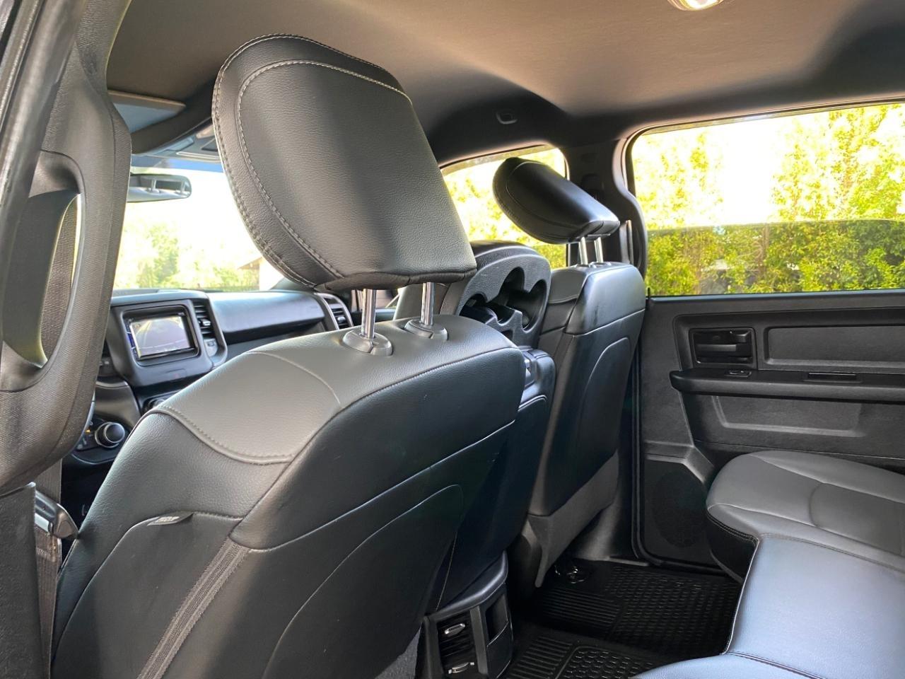 RAM 2500 Tradesman Crew Cab SWB 4WD 2021