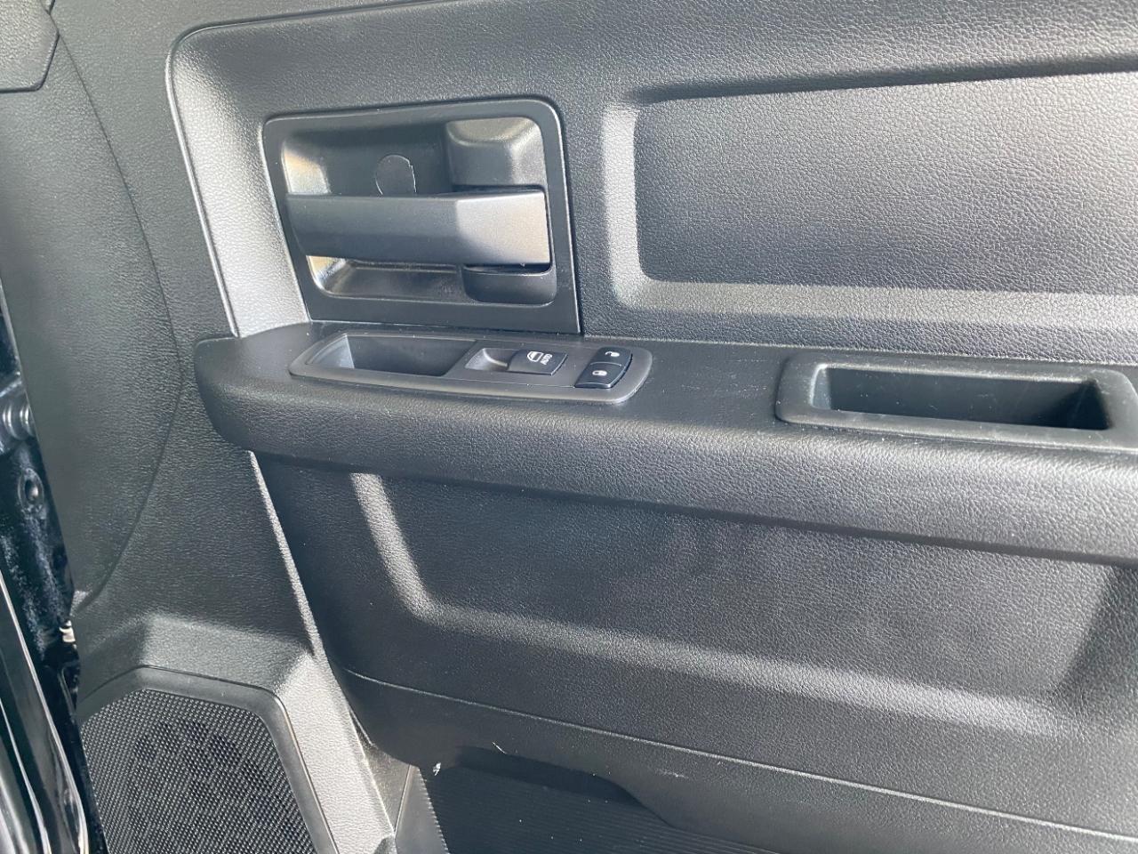 RAM 2500 Tradesman Crew Cab SWB 4WD 2021