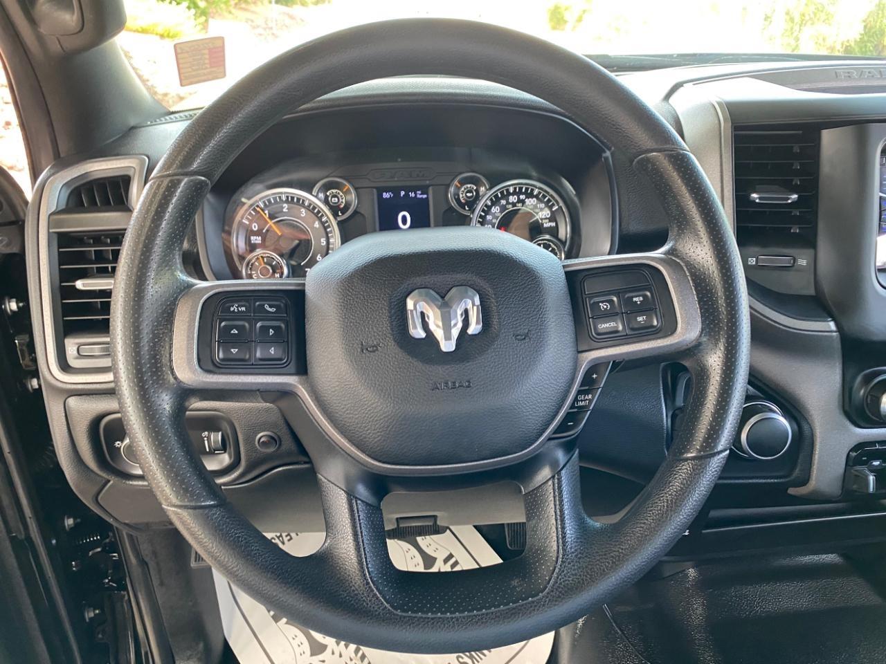 RAM 2500 Tradesman Crew Cab SWB 4WD 2021