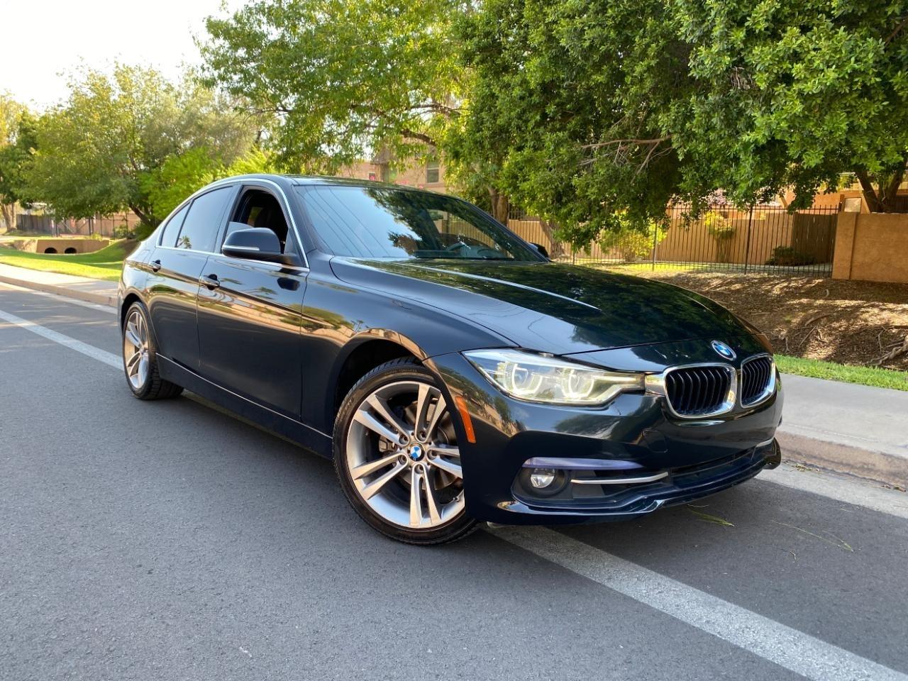 2018 BMW 3-Series 330i SULEV Sedan