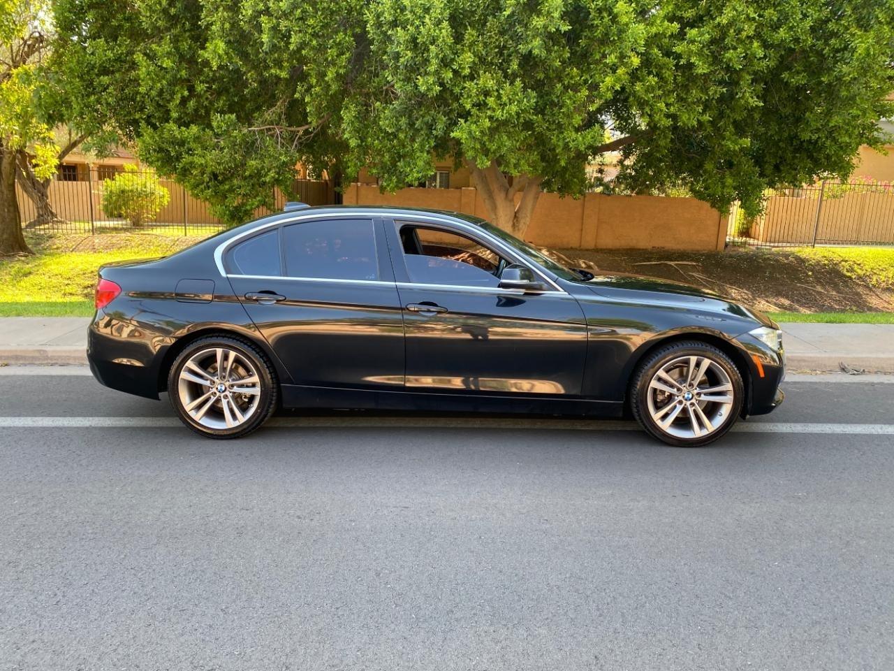 BMW 3-Series 330i SULEV Sedan 2018