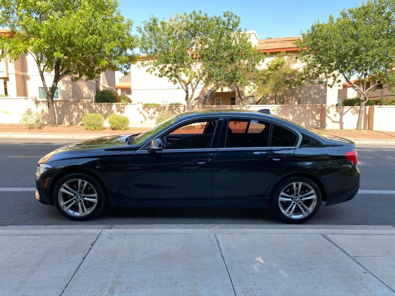 BMW 3-Series 330i SULEV Sedan 2018