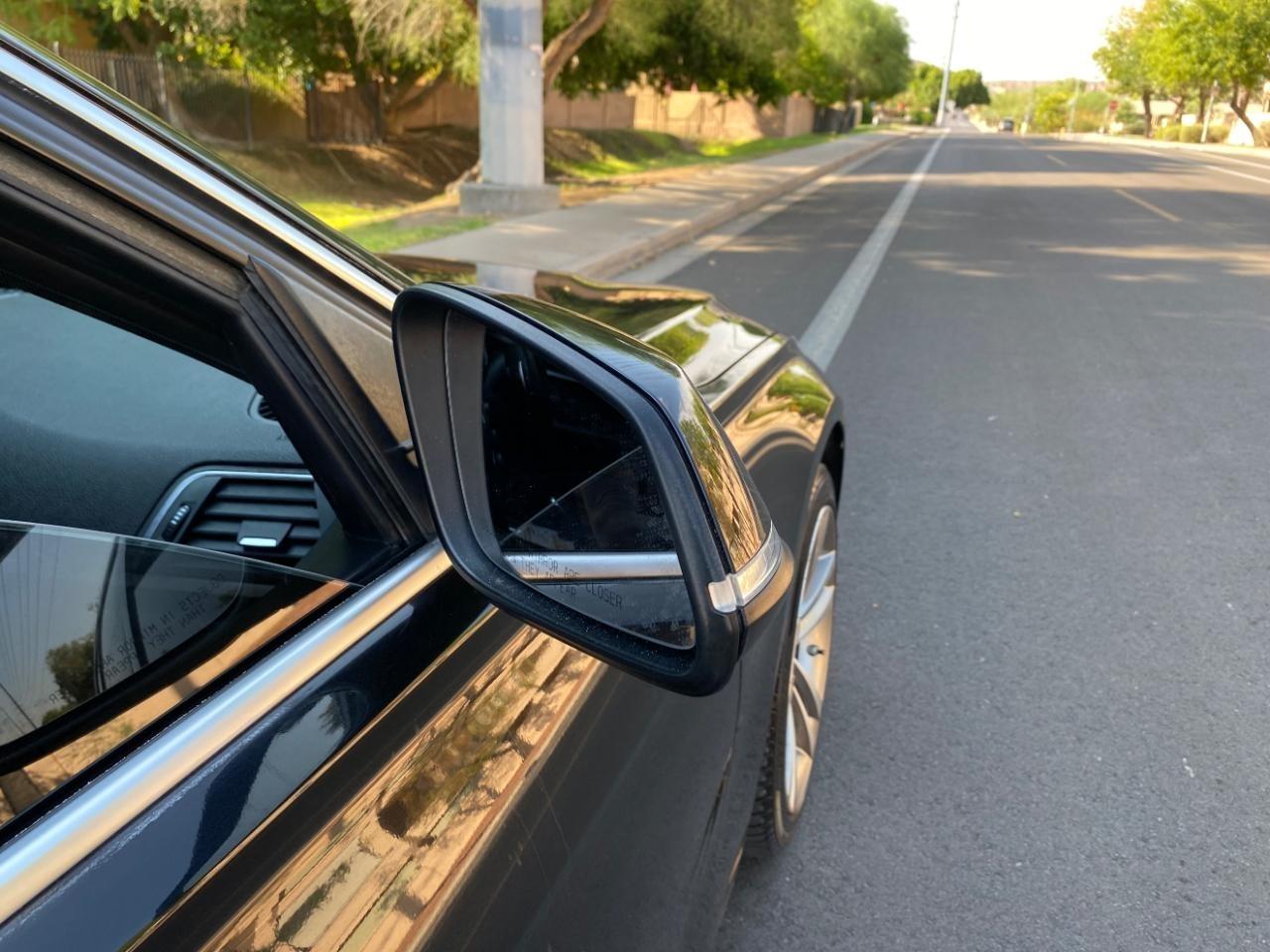 BMW 3-Series 330i SULEV Sedan 2018