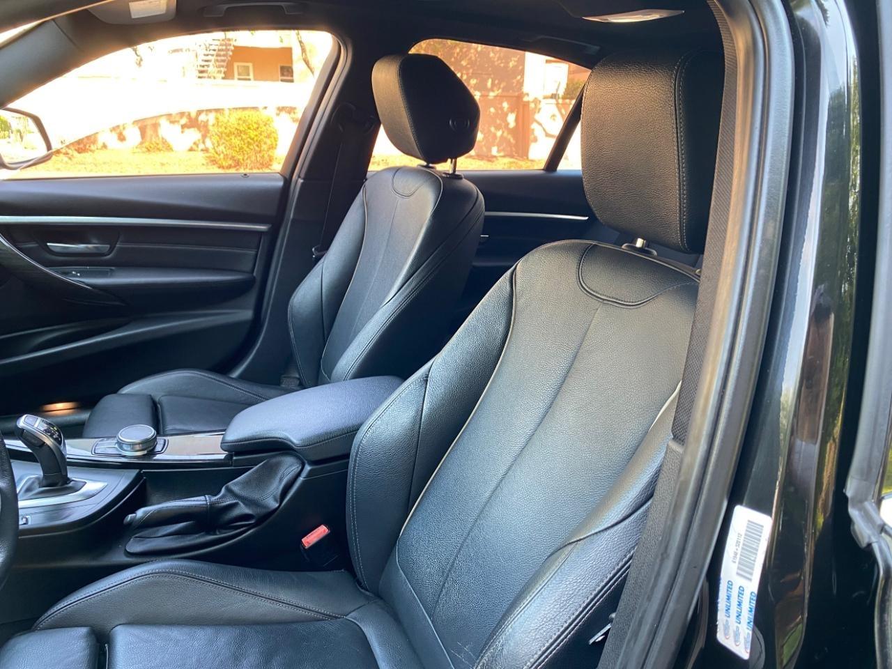 BMW 3-Series 330i SULEV Sedan 2018