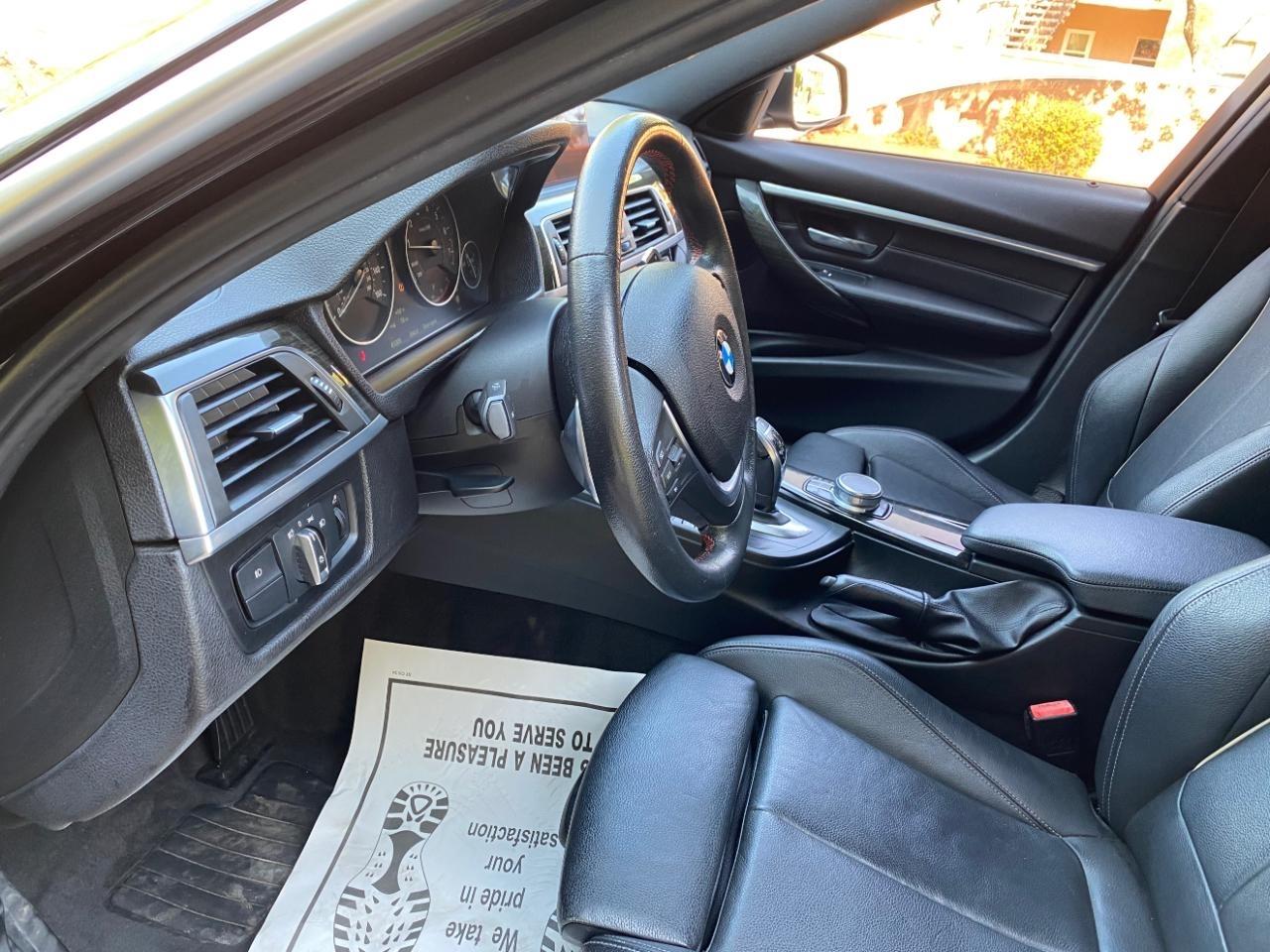 BMW 3-Series 330i SULEV Sedan 2018