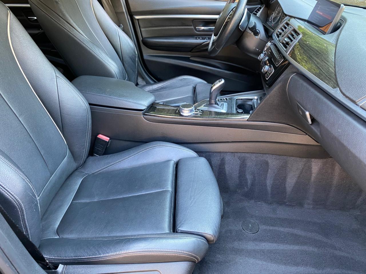 BMW 3-Series 330i SULEV Sedan 2018