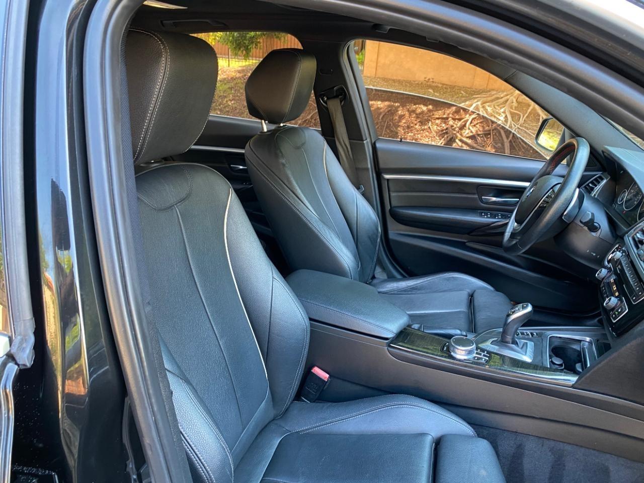 BMW 3-Series 330i SULEV Sedan 2018