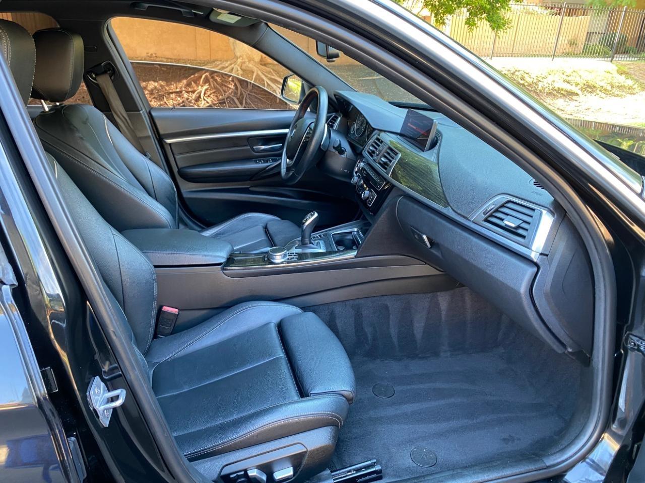 BMW 3-Series 330i SULEV Sedan 2018