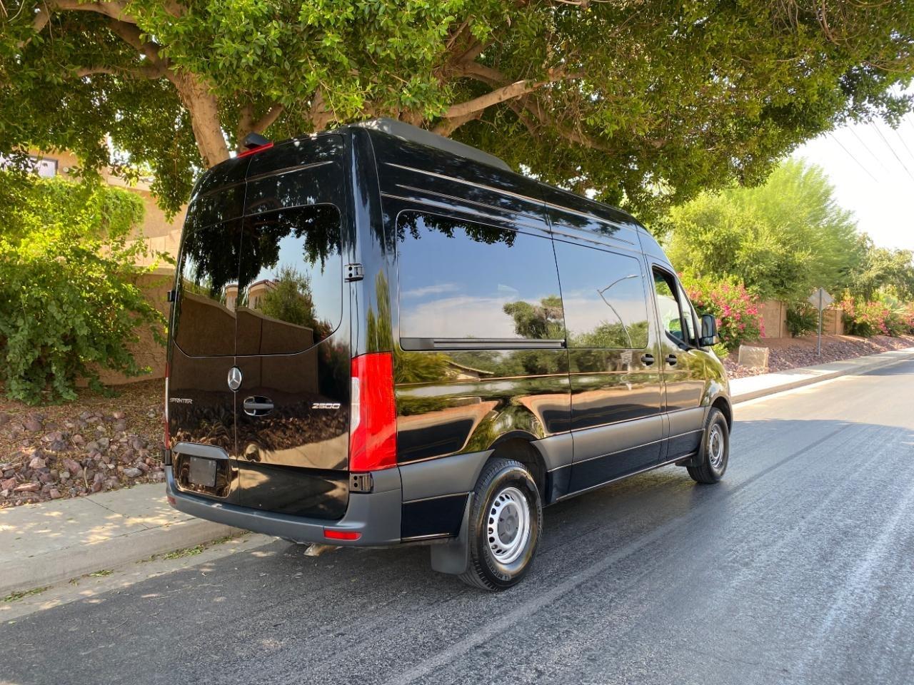 Mercedes-Benz Sprinter 2500 2025