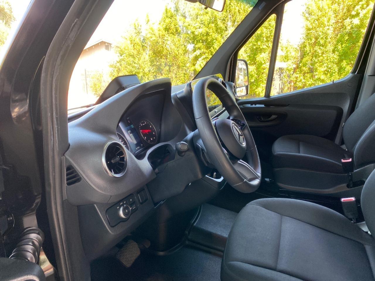 Mercedes-Benz Sprinter 2500 2025