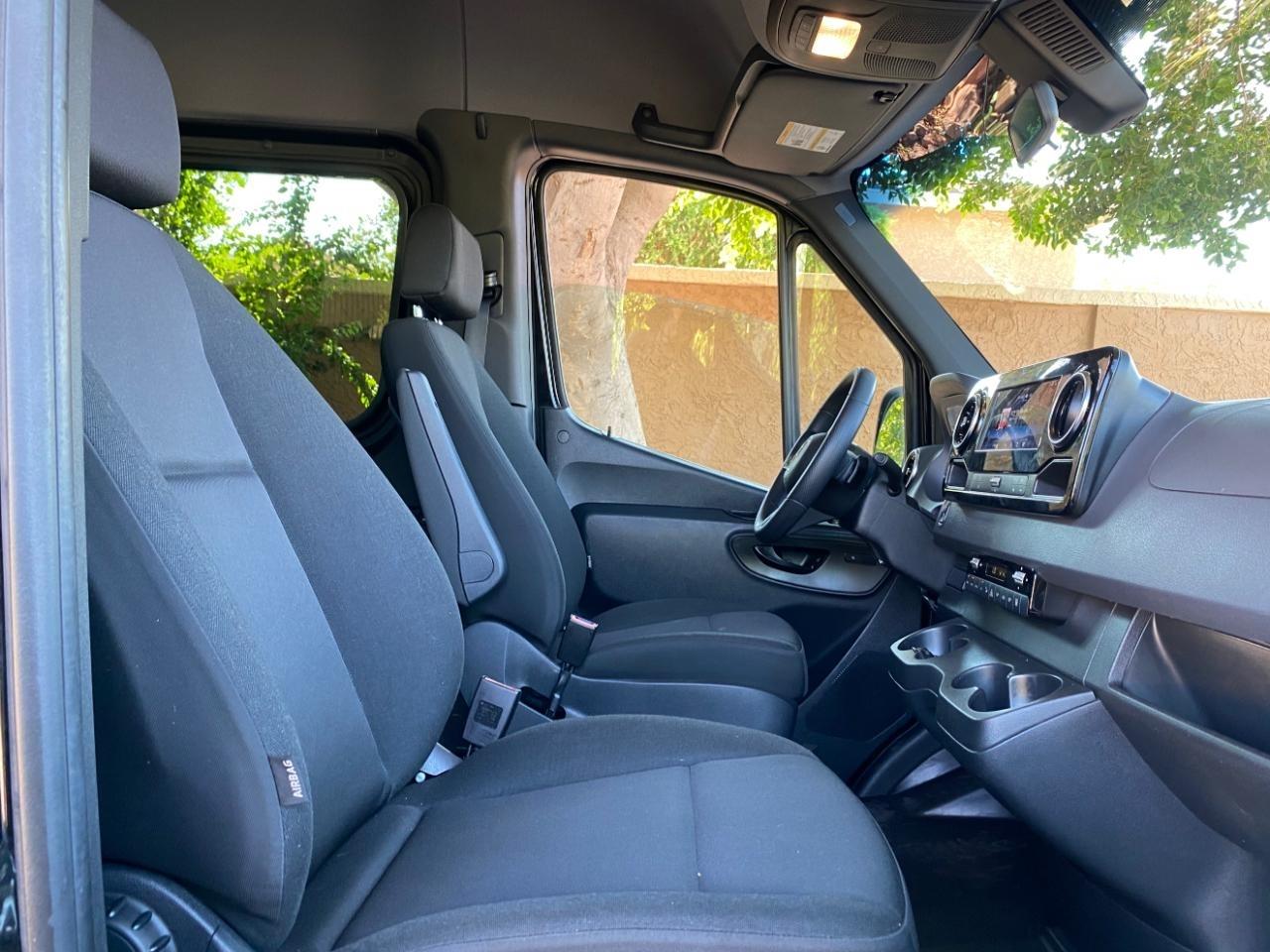 Mercedes-Benz Sprinter 2500 2025