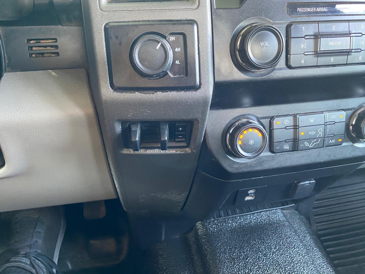 Ford F-250 SD King Ranch Crew Cab 4WD 2021