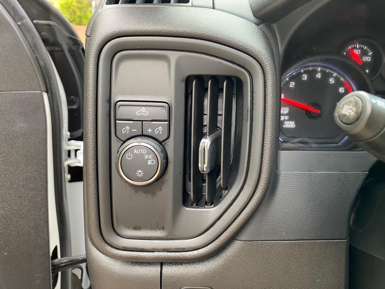 Chevrolet Silverado 1500 Work Truck Crew Cab 2WD 2022