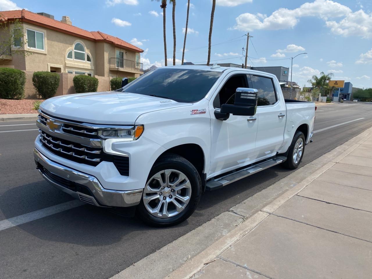 Chevrolet Silverado 1500 LTZ Crew Cab 4WD 2024