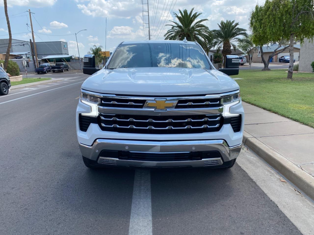 Chevrolet Silverado 1500 LTZ Crew Cab 4WD 2024
