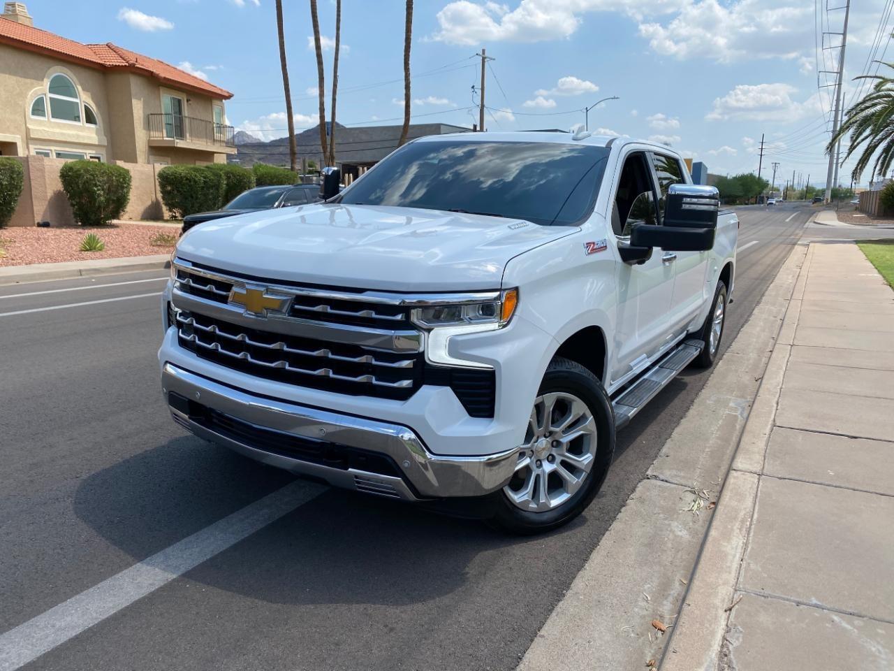 Chevrolet Silverado 1500 LTZ Crew Cab 4WD 2024