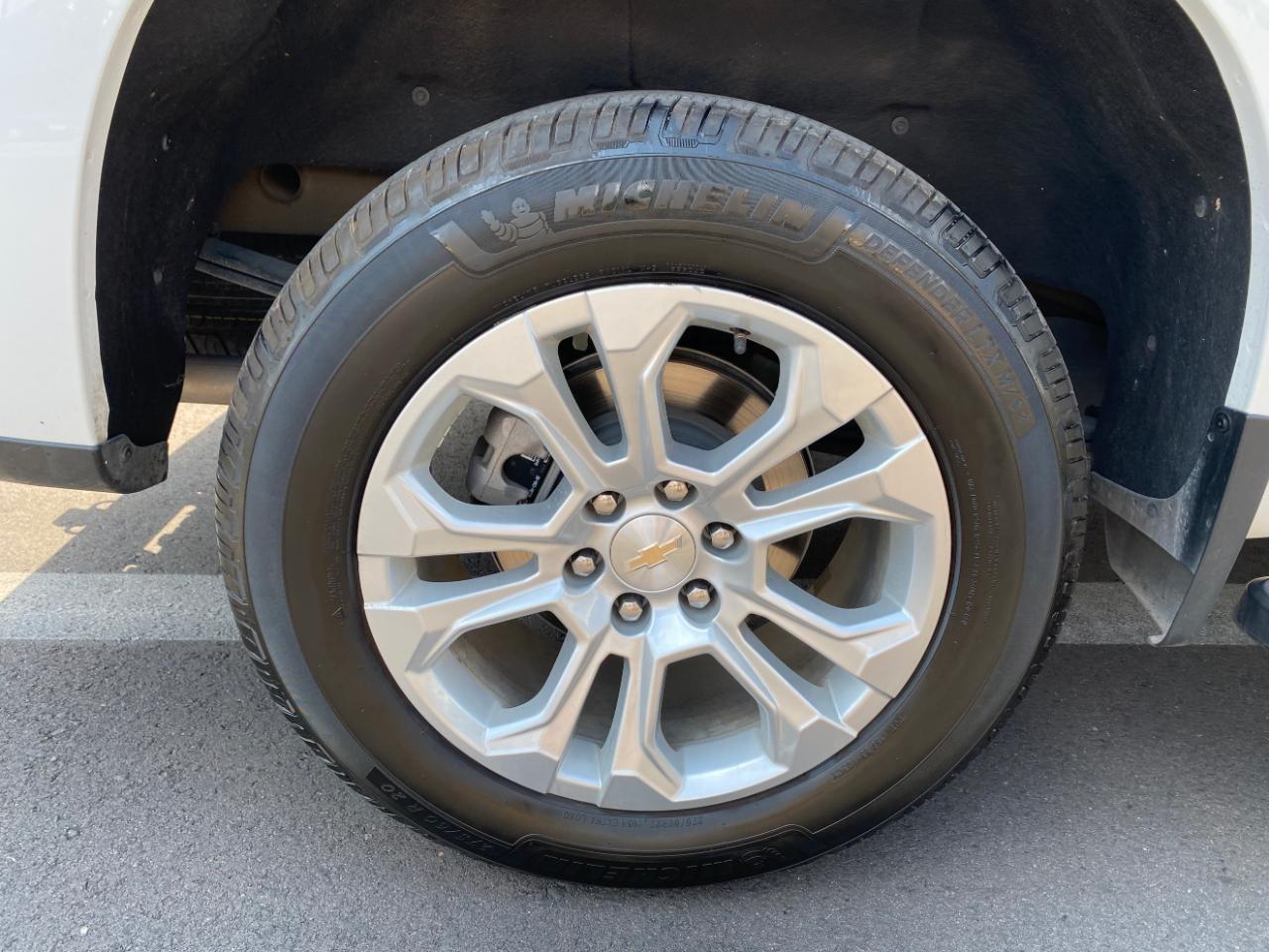 Chevrolet Silverado 1500 LTZ Crew Cab 4WD 2024