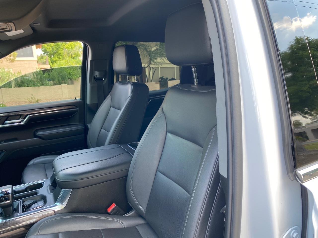 Chevrolet Silverado 1500 LTZ Crew Cab 4WD 2024