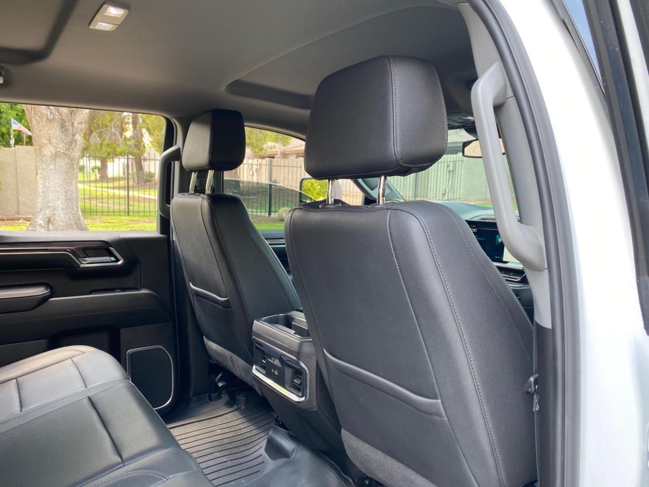 Chevrolet Silverado 1500 LTZ Crew Cab 4WD 2024