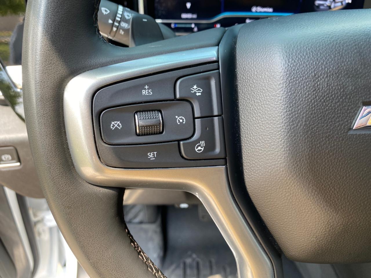Chevrolet Silverado 1500 LTZ Crew Cab 4WD 2024