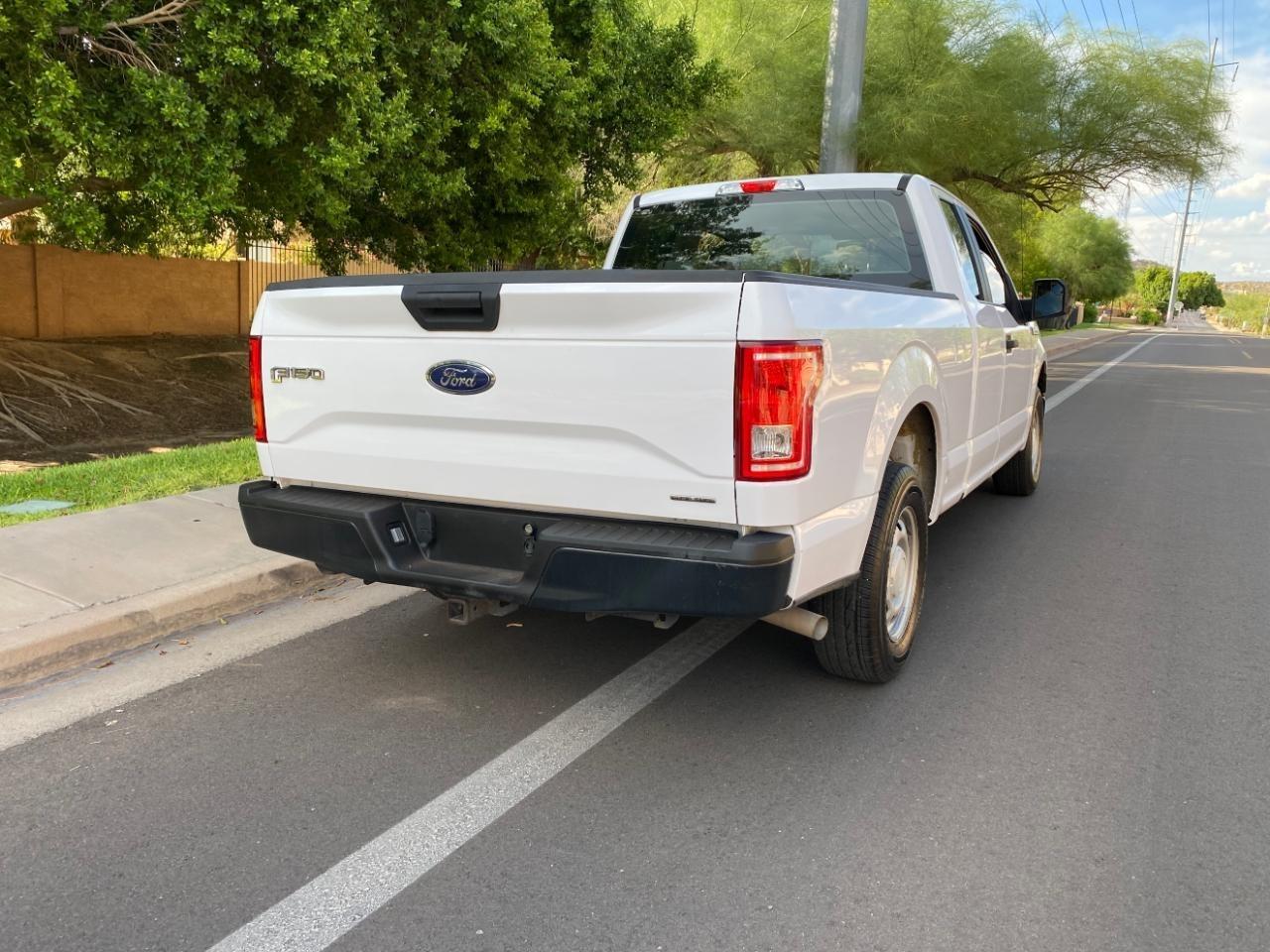 Ford F-150 XLT SuperCab 8-ft. 2WD 2015