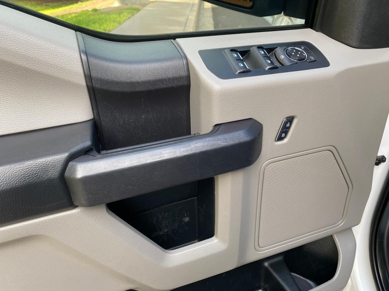 Ford F-150 XLT SuperCab 8-ft. 2WD 2015