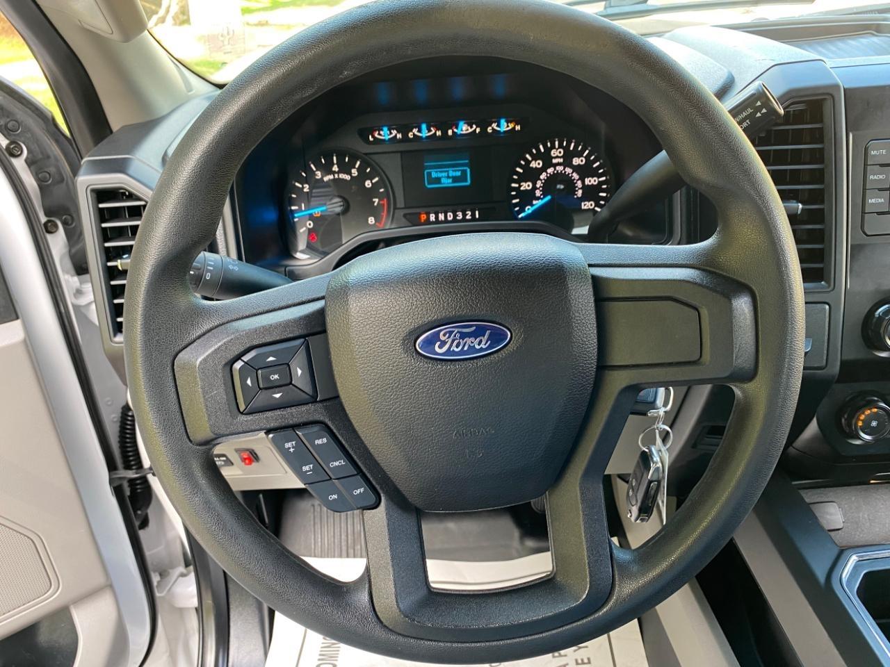 Ford F-150 XLT SuperCab 8-ft. 2WD 2015